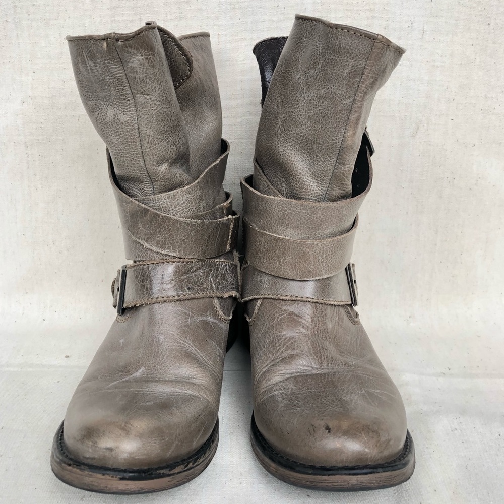 Steve Madden Combat Boots Gray 7